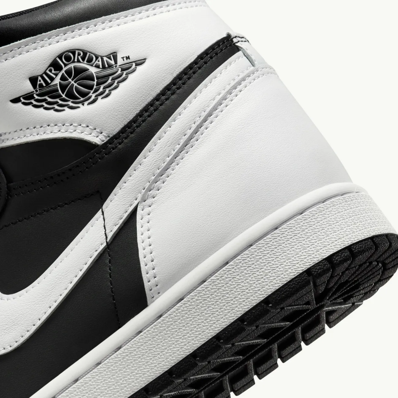 Air Jordan 1 High OG - 'Reverse Panda'