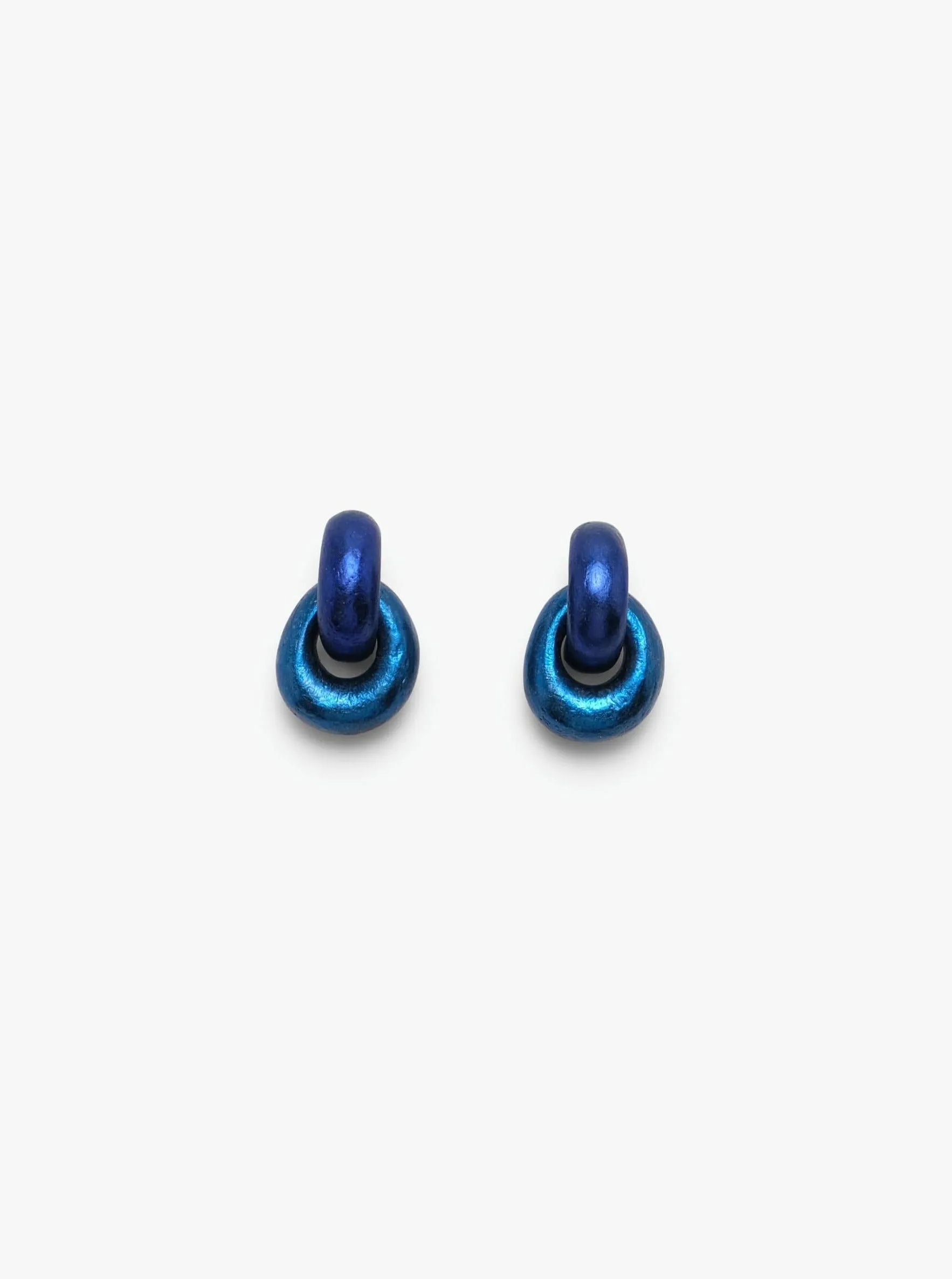 Astra Earclips in Blue