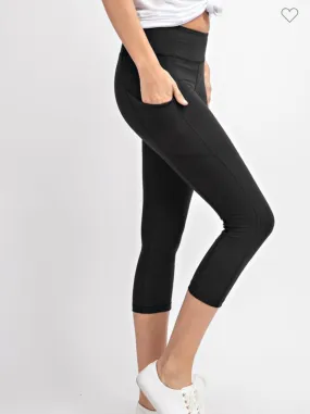 Black Capri Butter Soft Pocket Leggings