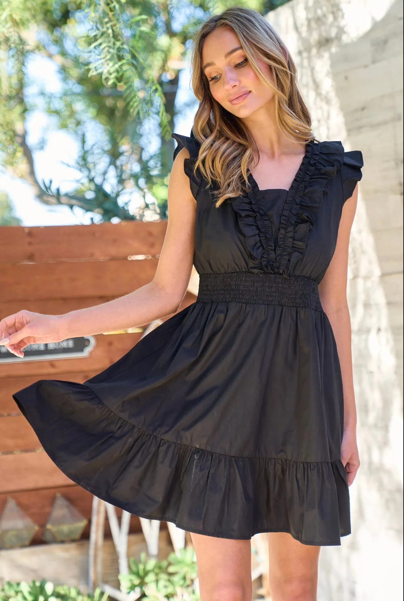 Bodice ruffled dress-blk