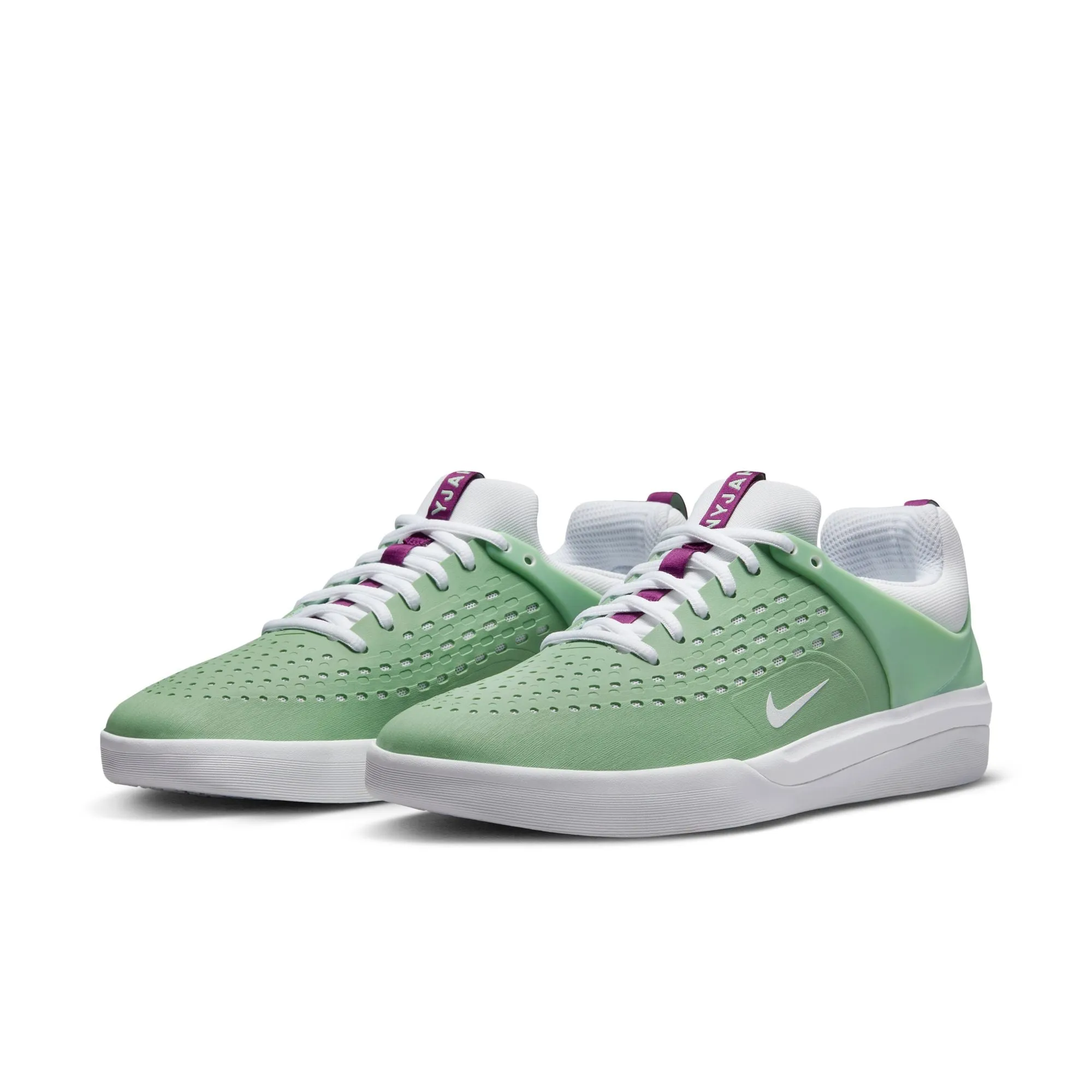 Nike SB Zoom Nyjah 3 Enamel Green