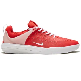 Nike SB Zoom Nyjah 3 University Red/White