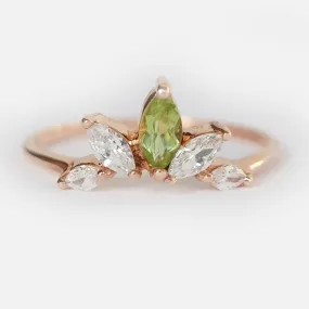 Peridot Cluster Ring Enu