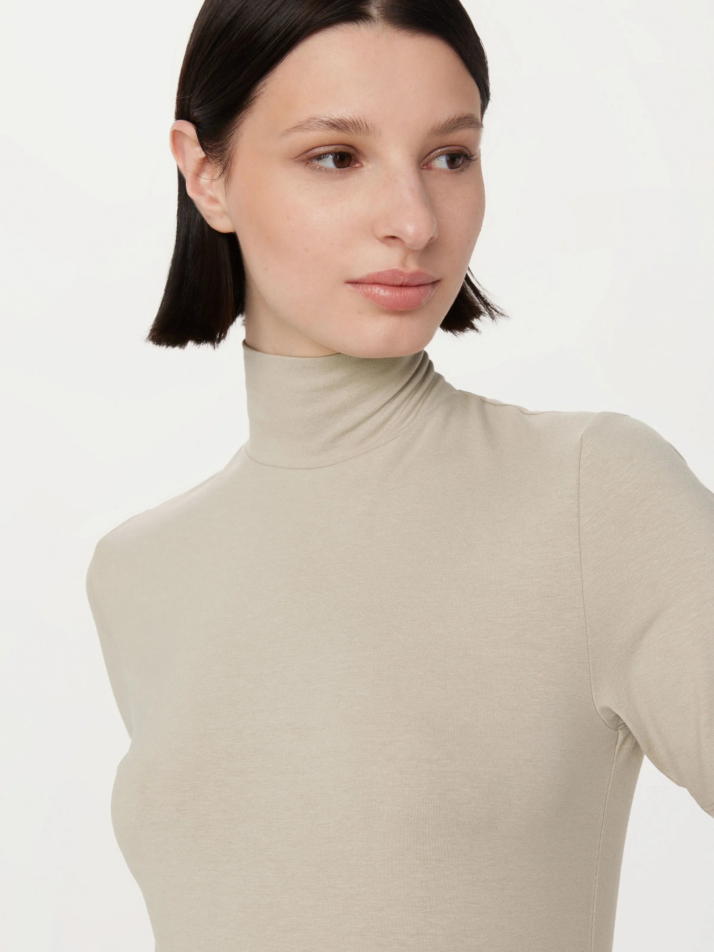 The Short Sleeve Mockneck in Light Beige